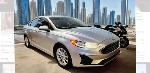 Ford Fusion Hybrid 2019