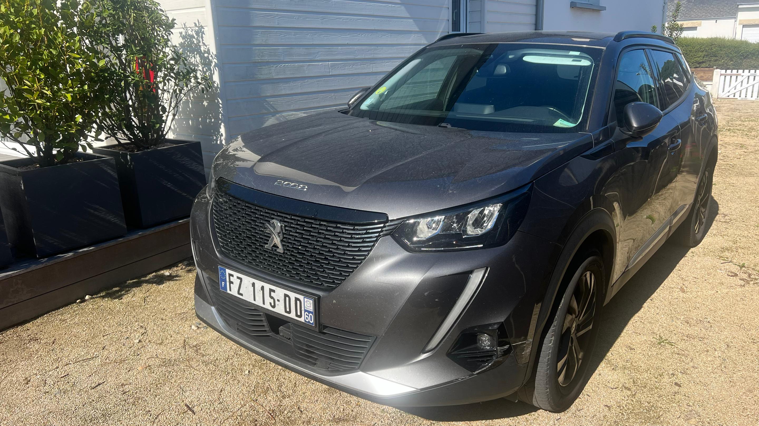 Peugeot 2008 2021 à Lancieux