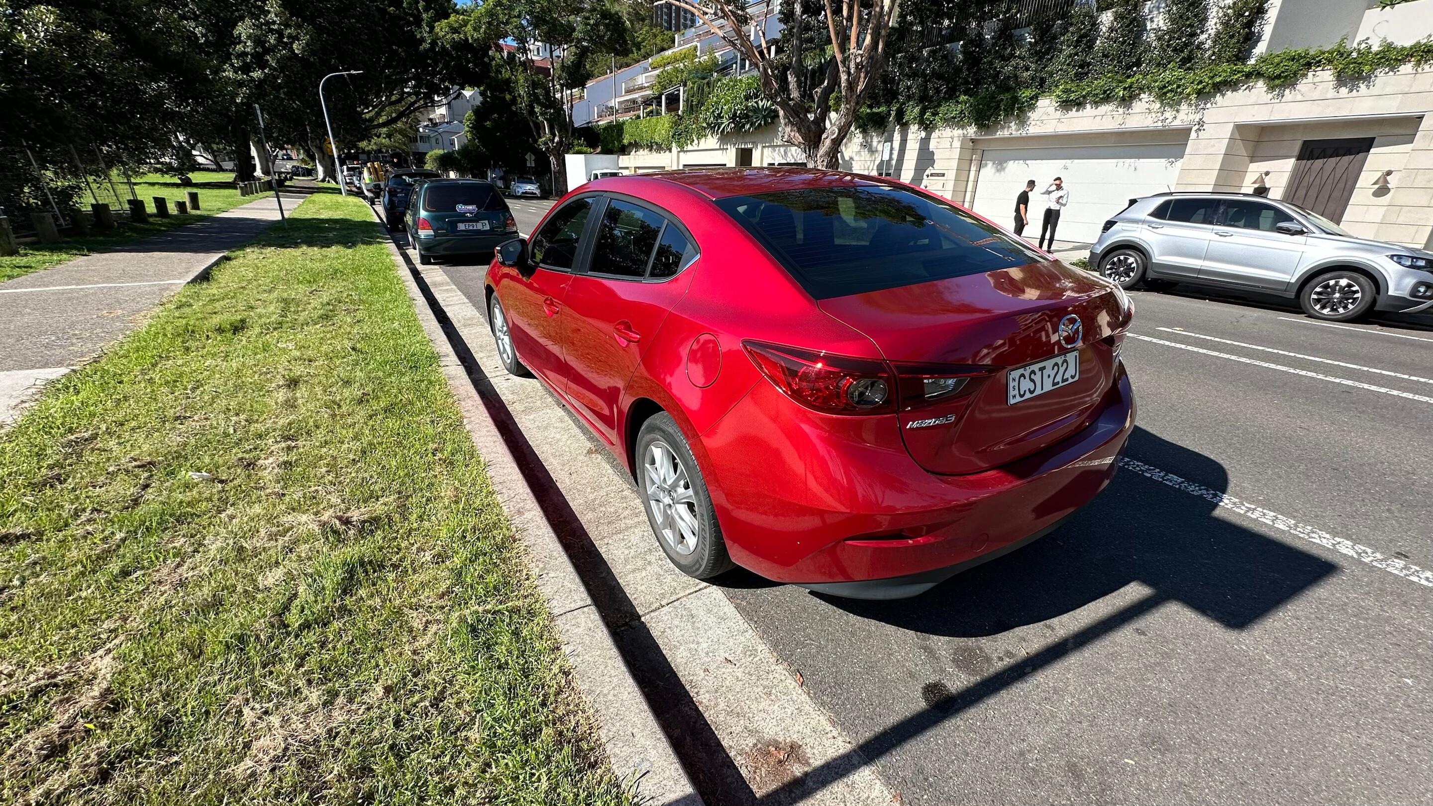 Mazda MAZDA3 2014 in Waterloo