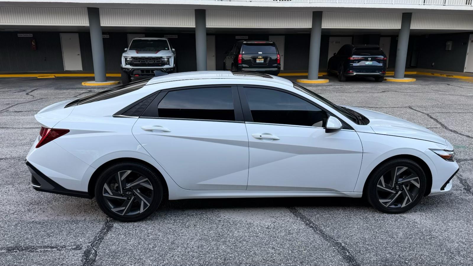 Hyundai Elantra 2025 in Miramar Beach, FL