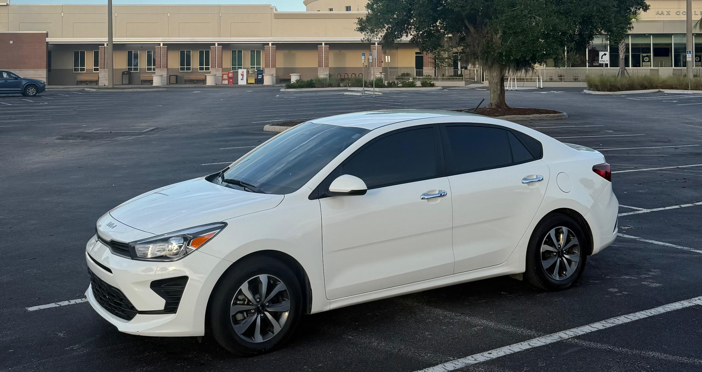 Kia Rio 2023 in St. Cloud, FL