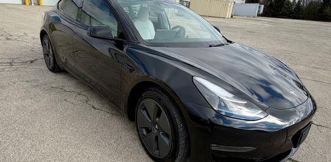 Tesla Model 3 2022