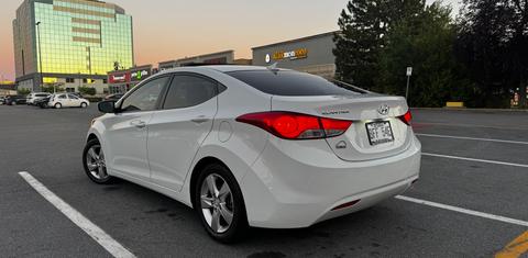 Hyundai Elantra 2013
