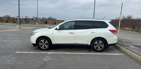 Nissan Pathfinder 2016