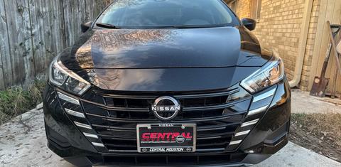 Nissan Versa 2024