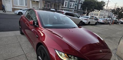 Tesla Model 3 2024