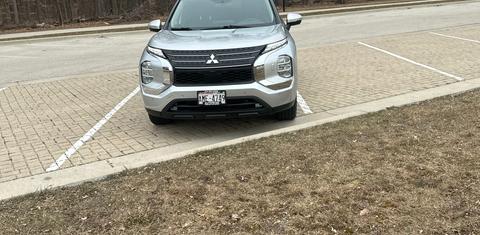 Mitsubishi Outlander 2024