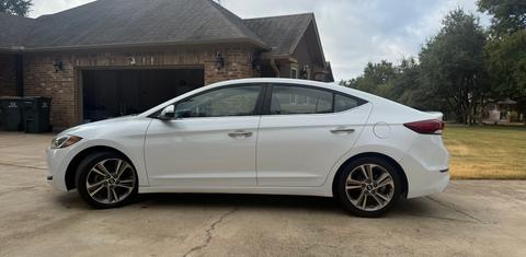 Hyundai Elantra 2017