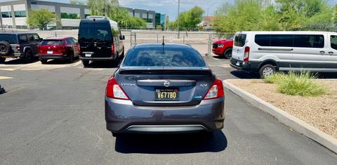 Nissan Versa 2015