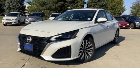 Nissan Altima 2025