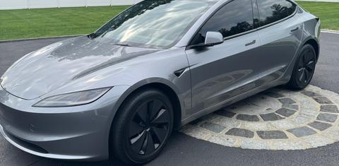 Tesla Model 3 2025