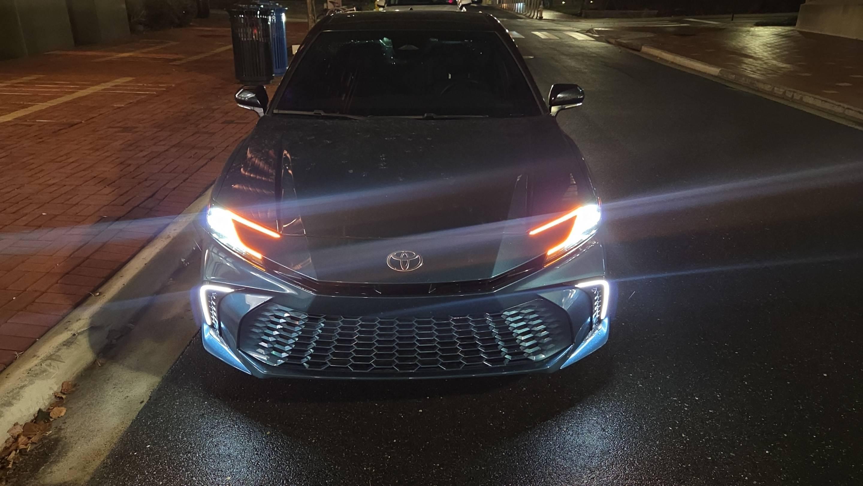 Toyota Camry Hybrid 2025 in Arlington, VA