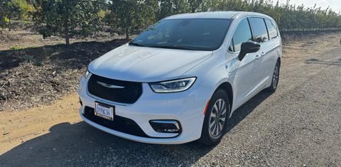 Chrysler Pacifica 2025