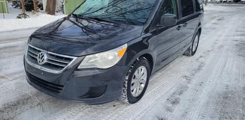 Volkswagen Routan 2012