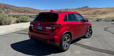 Mitsubishi Outlander Sport 2020