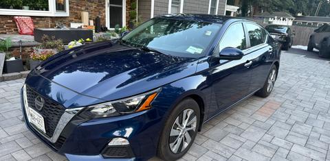 Nissan Altima 2022