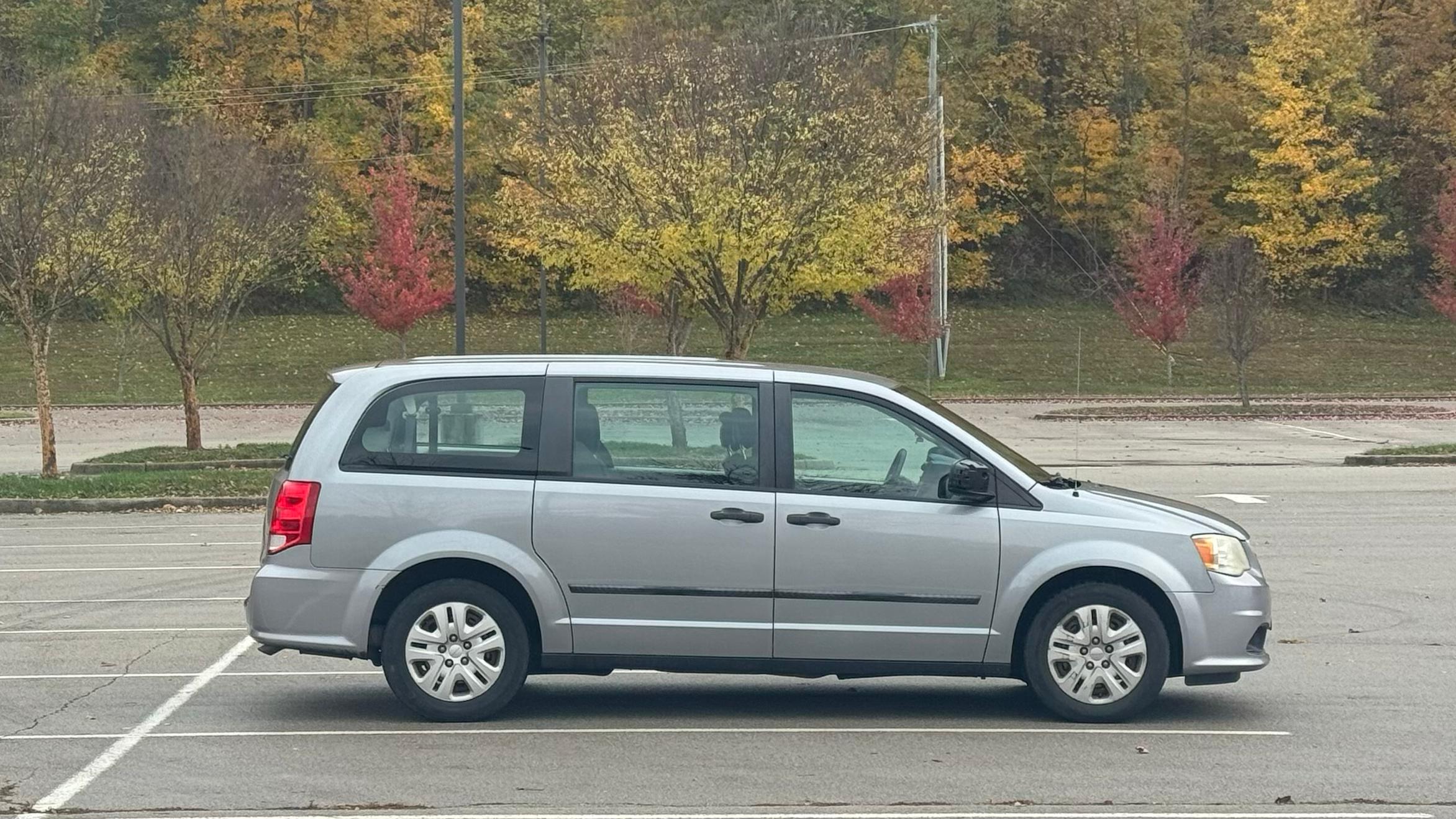Dodge Grand Caravan 2015 in Louisville, KY