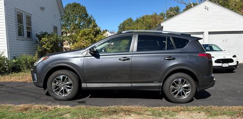 Toyota RAV4 Hybrid 2017