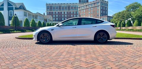 Tesla Model 3 2021