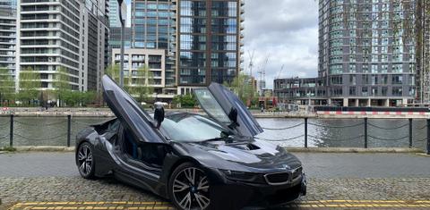 BMW i8 2015