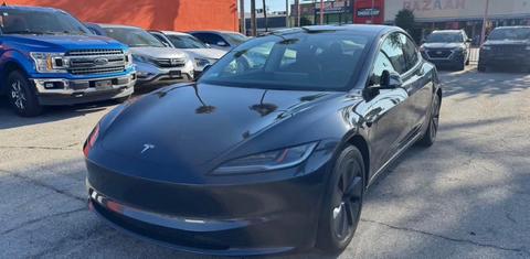 Tesla Model 3 2024