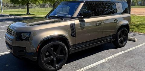 Land Rover Defender 2022