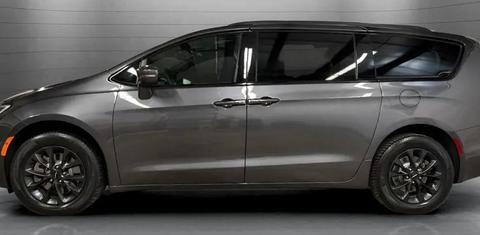Chrysler Pacifica 2022