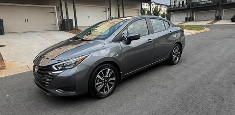 Nissan Versa 2025