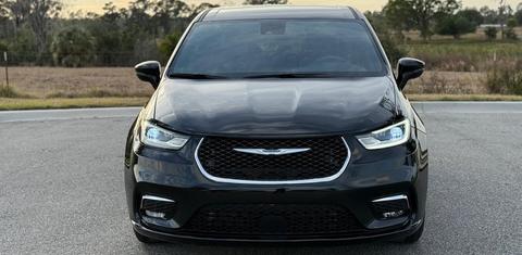 Chrysler Pacifica 2025