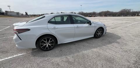 Toyota Camry 2023