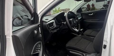 Kia Rio 2021
