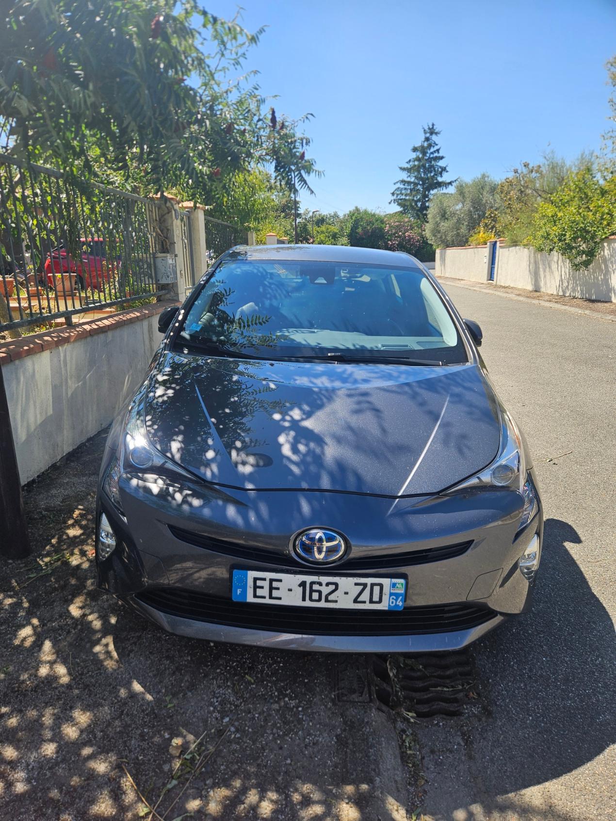 Toyota PRIUS 2016 à Mauzac