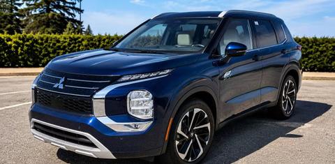 Mitsubishi Outlander Plug-In Hybrid 2025
