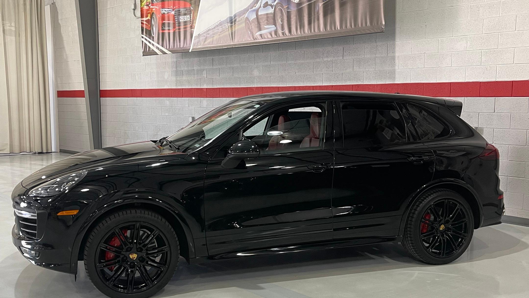 Porsche Cayenne 2017 in 