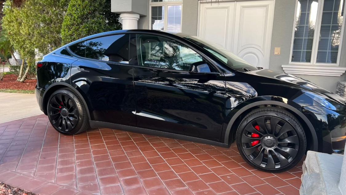 Tesla Model Y 2022 in Greensboro, NC