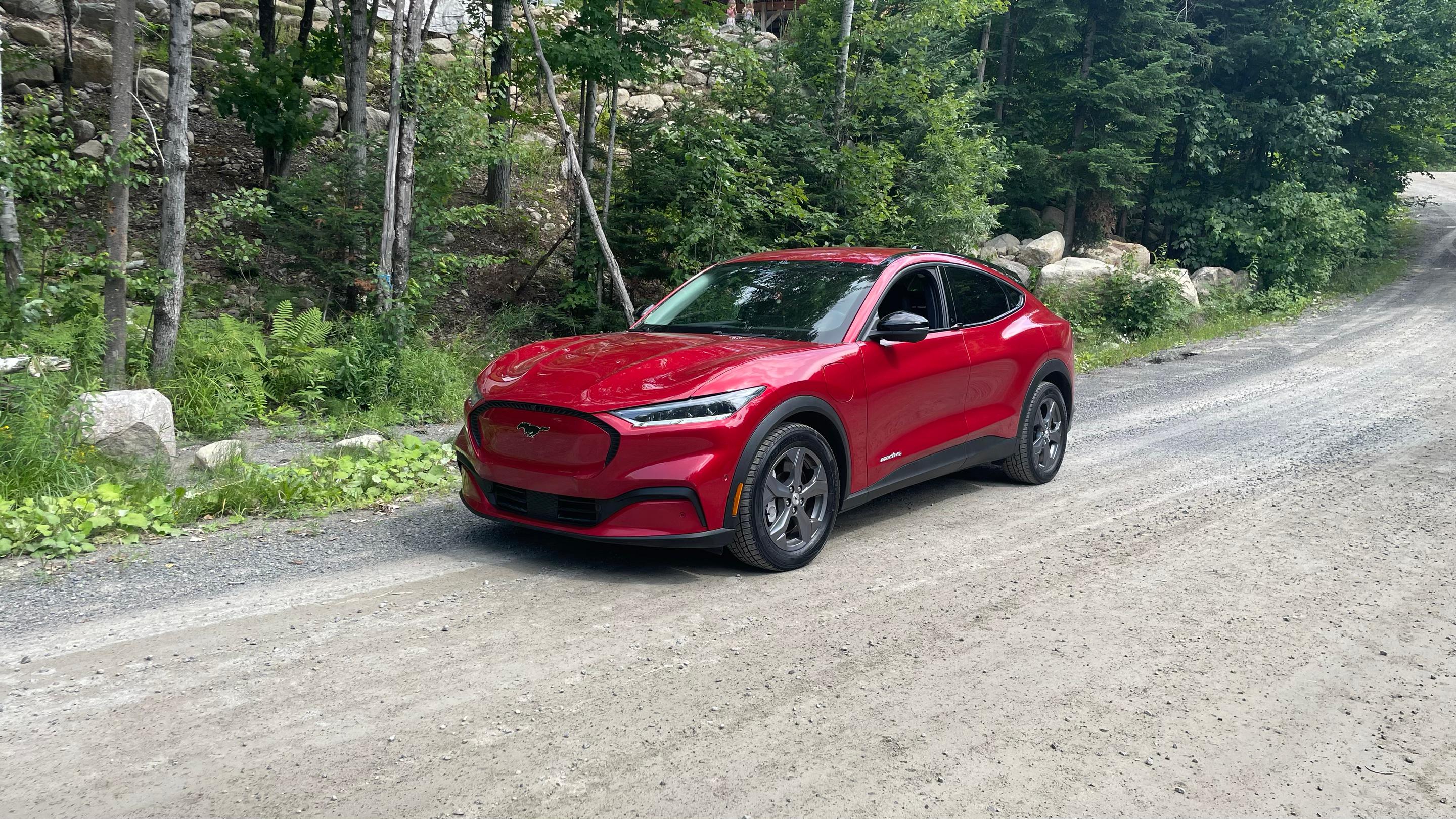 Ford Mustang Mach-E 2023 à Sainte-adèle, QC