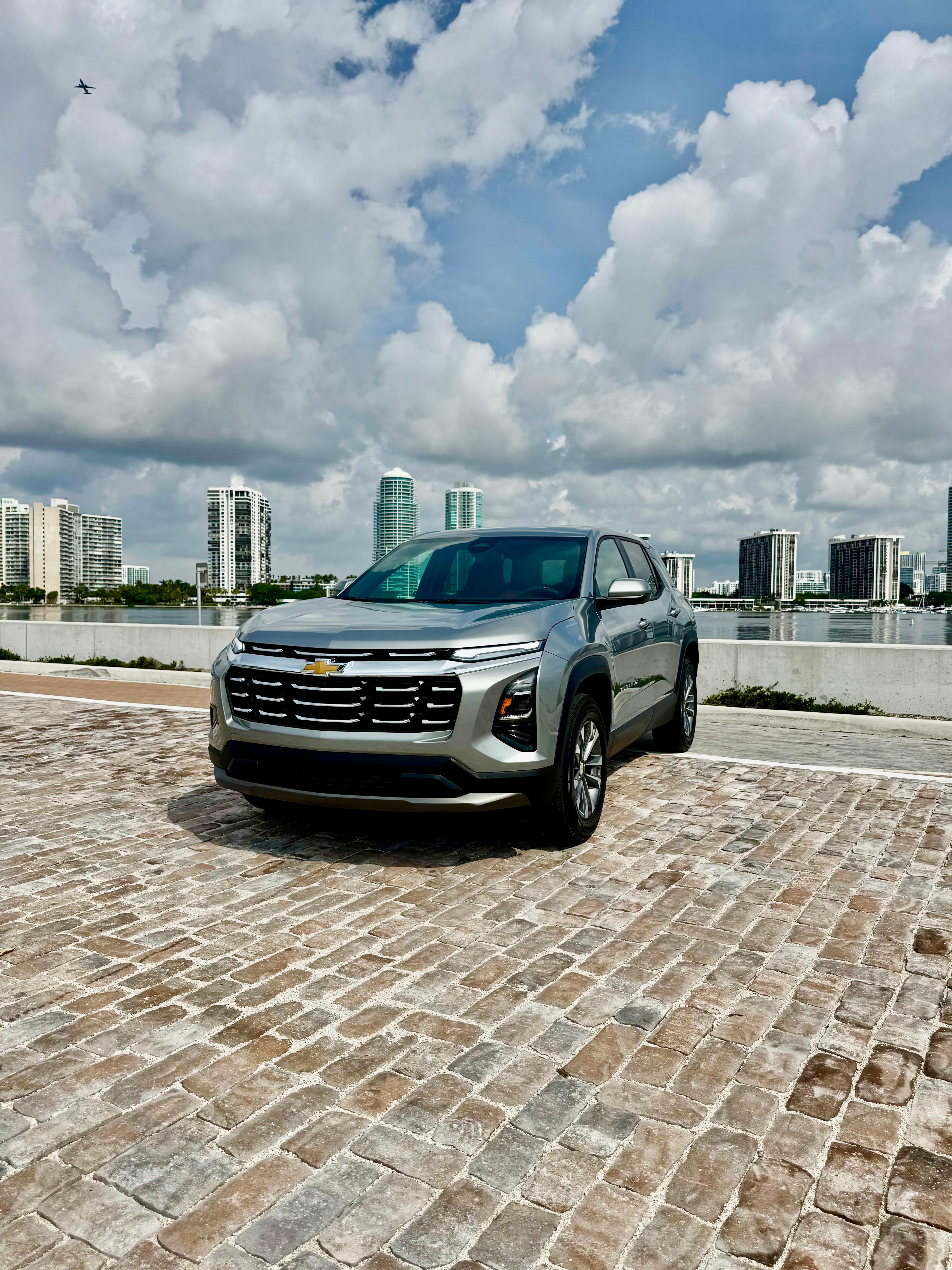 Chevrolet Equinox 2026 in Miami, FL
