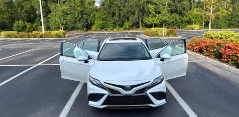 Toyota Camry Hybrid 2023