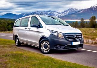 Mercedes-Benz V-Class car