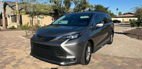 Toyota Sienna 2026