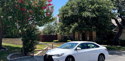 Toyota Camry 2016
