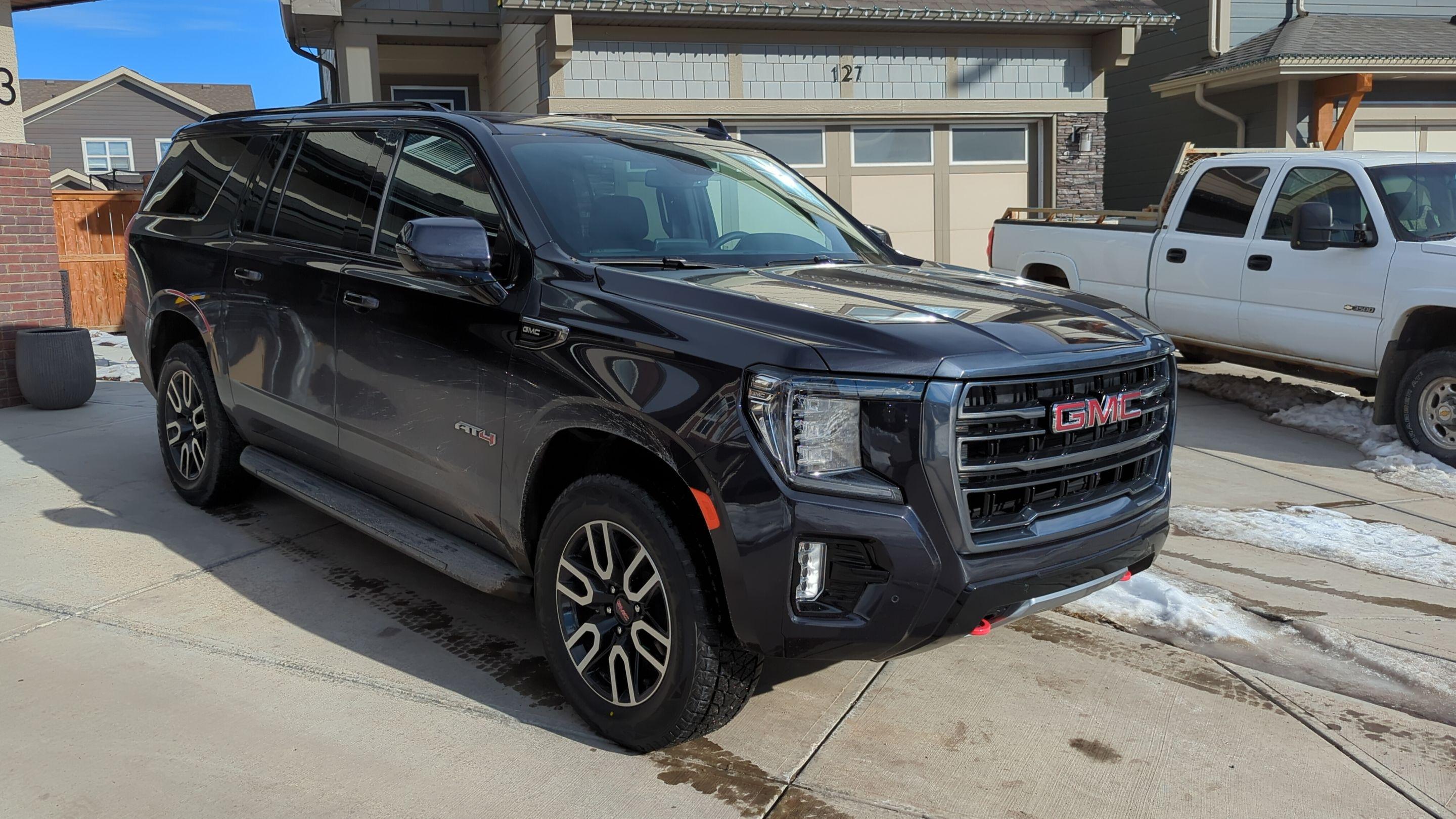 GMC Yukon XL 2023 in Calgary, AB