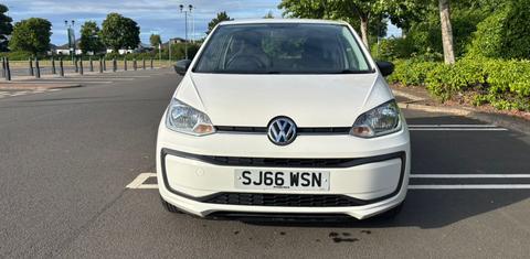 Volkswagen up! 2016