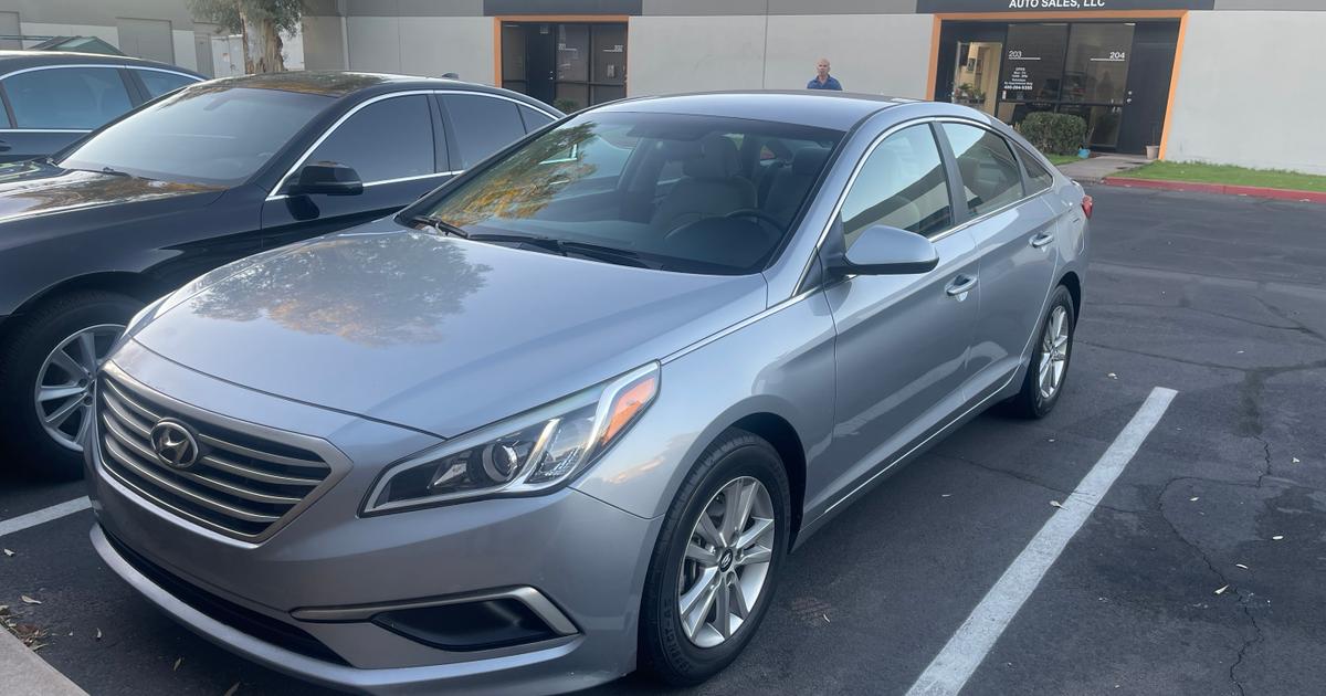 Hyundai Sonata 2017 rental in Phoenix, AZ by Darlington E. Turo