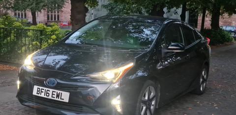 Toyota Prius 2016