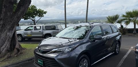 Toyota Sienna 2025