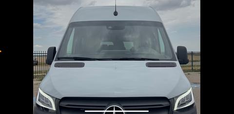 Mercedes-Benz Sprinter 2024