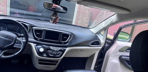 Chrysler Pacifica 2020