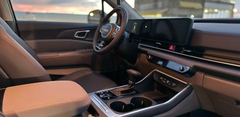 Kia Carnival 2025