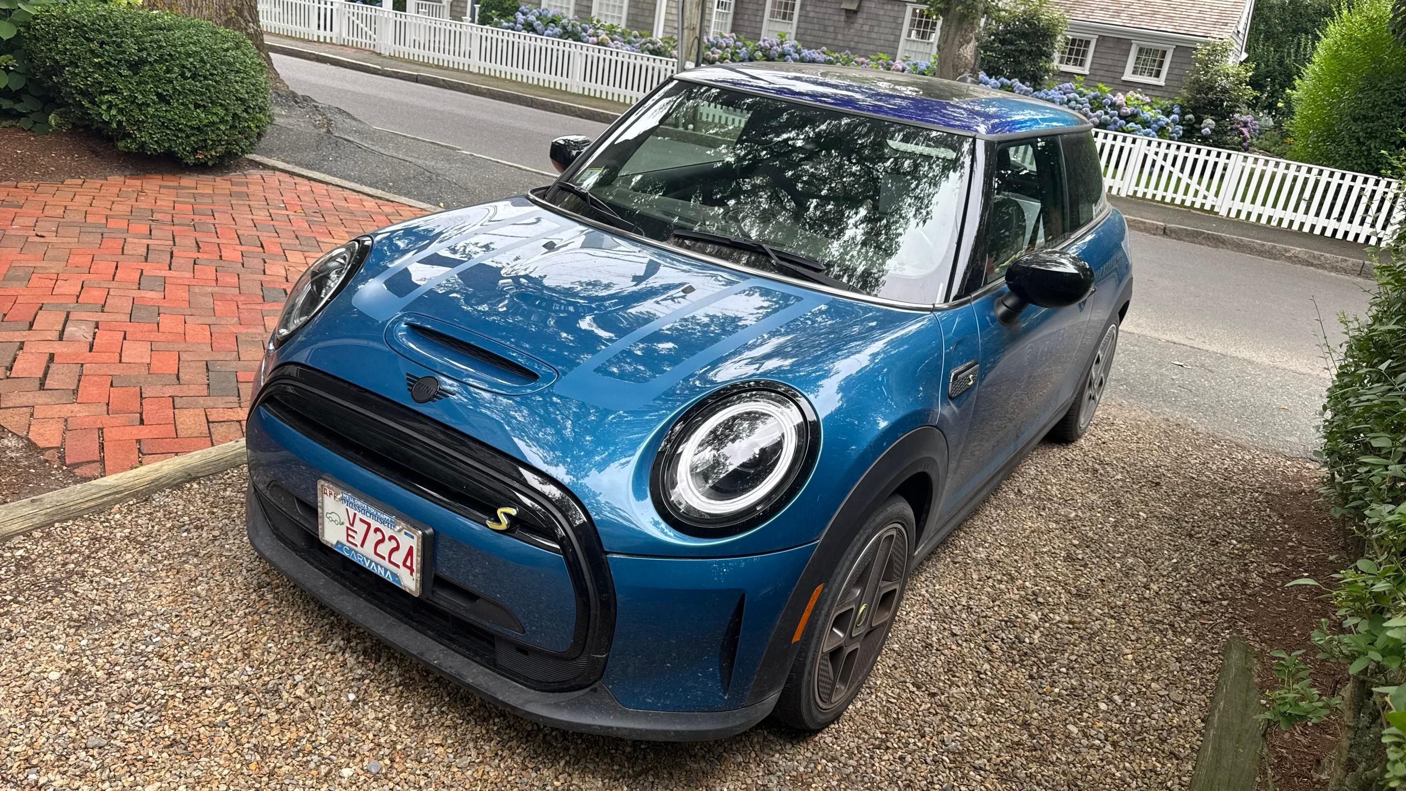 MINI Hardtop 2 Door 2022 in Nantucket, MA